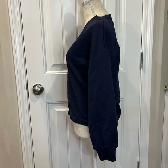 Free Assembly sweater - Picture 3 of 7